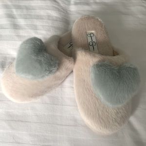 Jessica Simpson Fuzzy Slippers